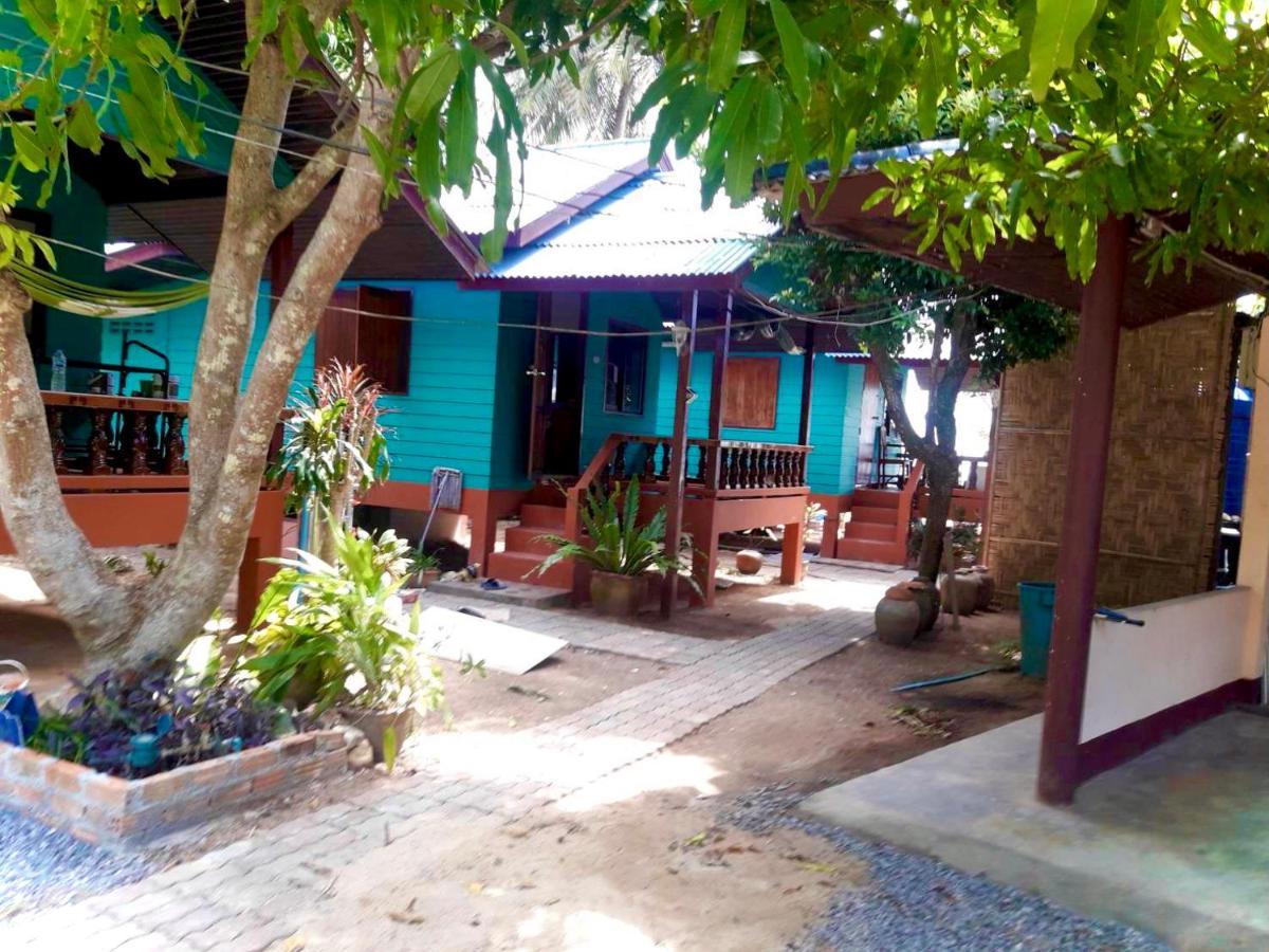 Free Concept Beach Resort Srithanu Luaran gambar