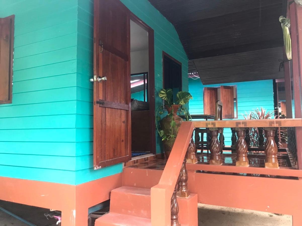 Free Concept Beach Resort Srithanu Luaran gambar